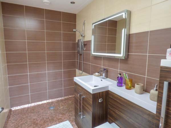 Picadore سكرابورو المظهر الخارجي الصورة